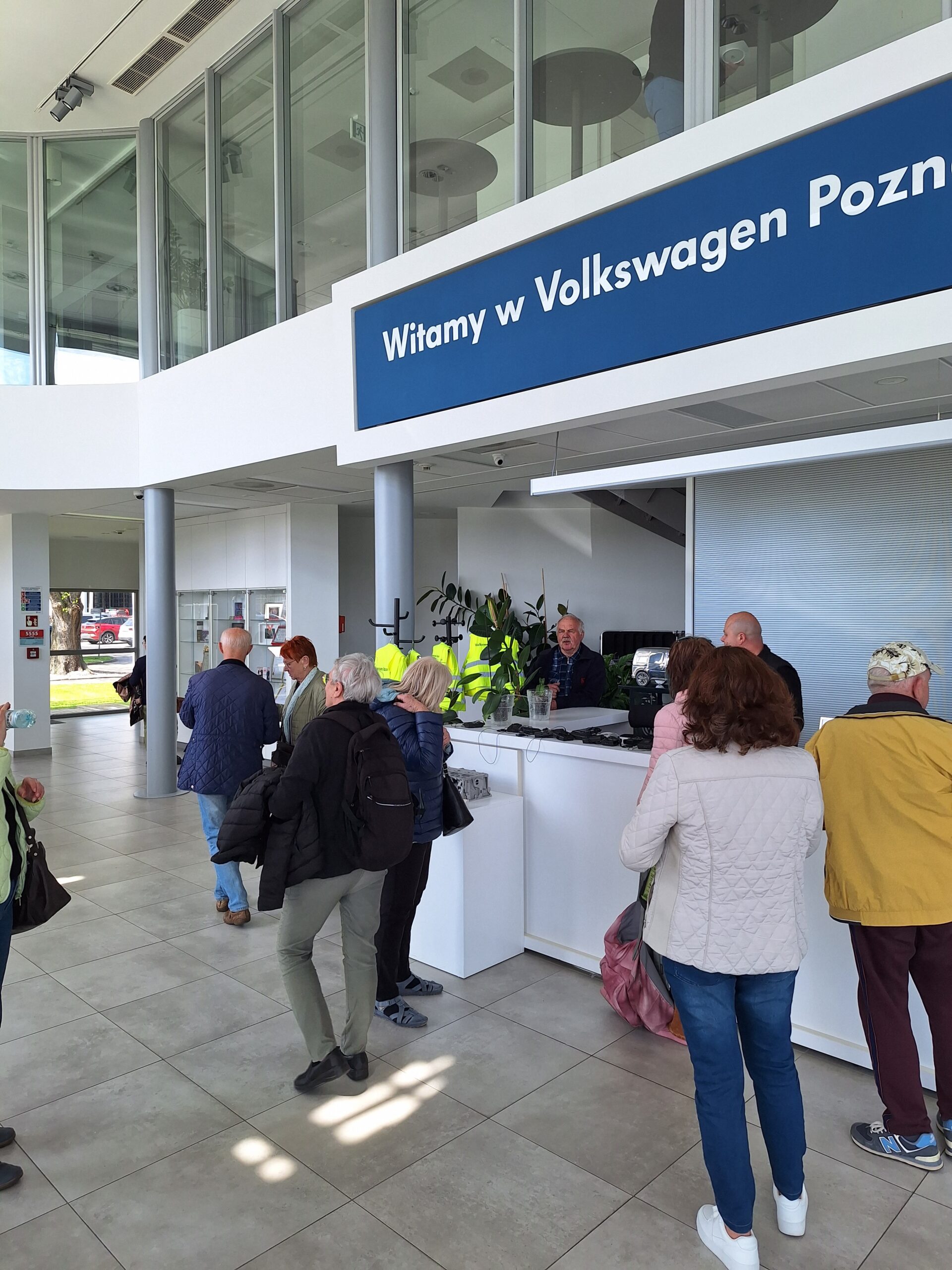 Seniorzy podczas wydarzenia fundacji